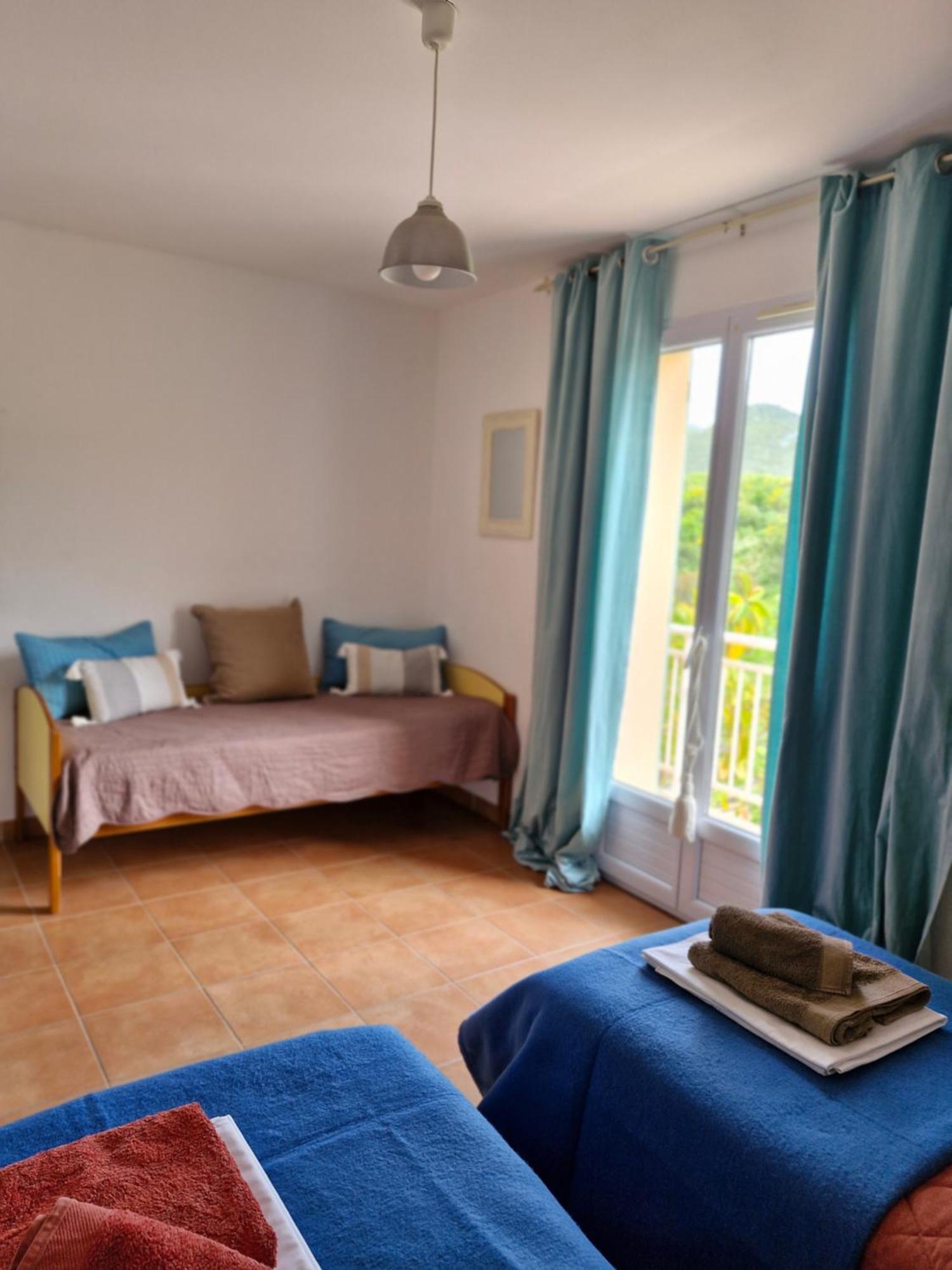 Apartamento Le Panoramic Saint-Florent  Habitación foto